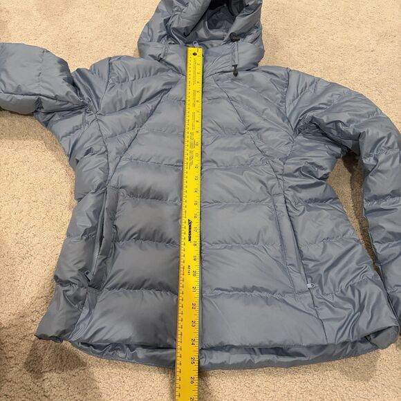 NWT Quince Women Lightweight Down Packable Puffer Hooded Jacket Blue 700+Fill Lg - Picture 7 of 11